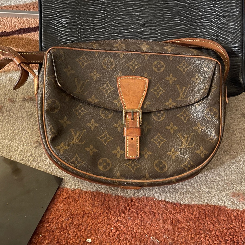 Authentic Louis Vuitton handbag